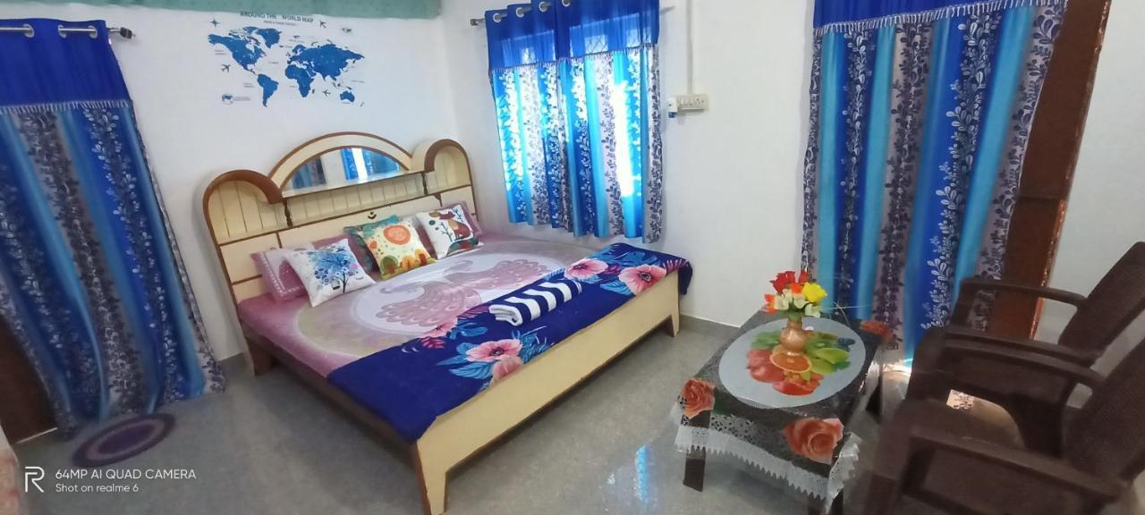 Hostel Buddha ขชุราโห ภายนอก รูปภาพ