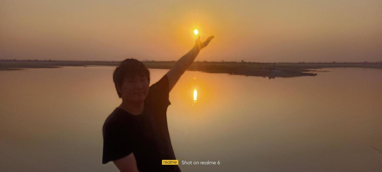Hostel Buddha ขชุราโห ภายนอก รูปภาพ