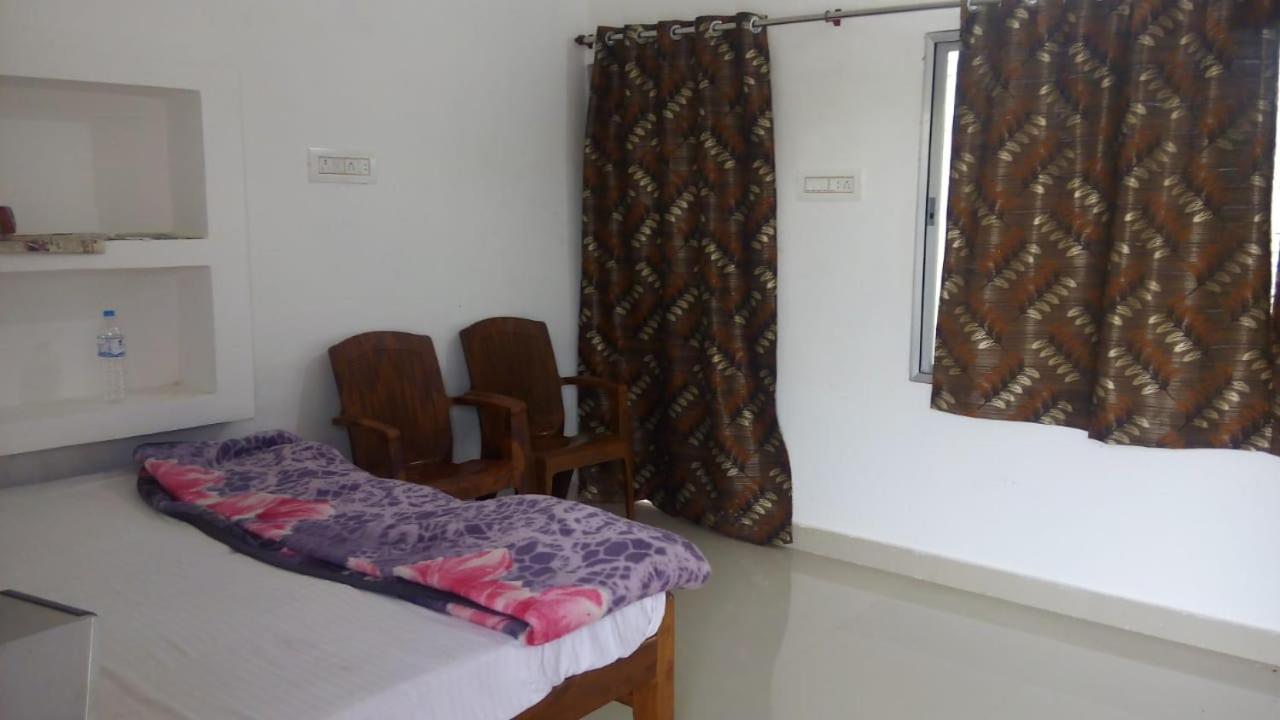 Hostel Buddha ขชุราโห ห้อง รูปภาพ